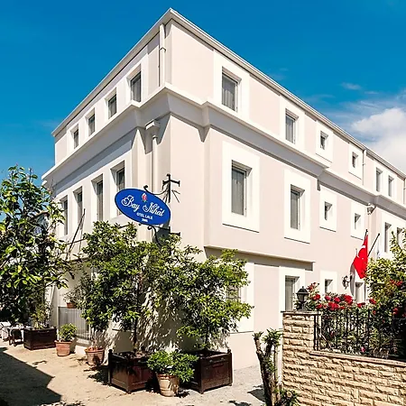 Bay Nihat Lale * Ayvalı